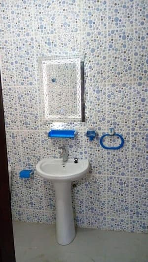 thumbnail: Bathroom sink