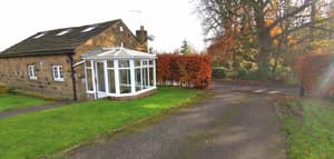thumbnail: Exterior