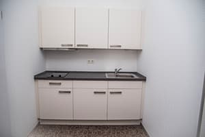 thumbnail: Private kitchenette