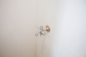 thumbnail: Bathroom amenities
