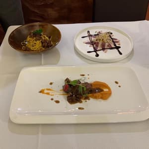 thumbnail: Restaurant