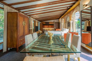 thumbnail: Living area