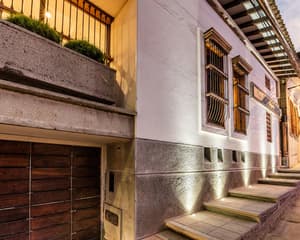thumbnail: Exterior
