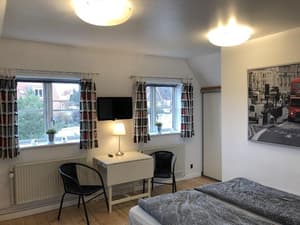 thumbnail: Room