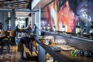 thumbnail: Restaurant