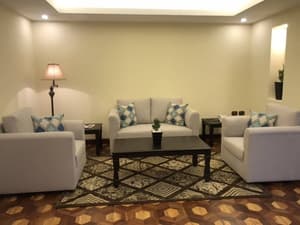 thumbnail: Lobby sitting area