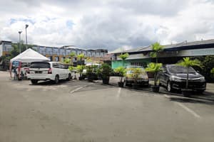 thumbnail: Parking