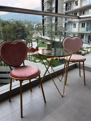 thumbnail: Balcony