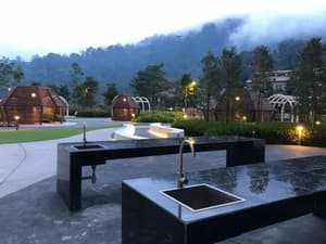 thumbnail: BBQ/picnic area
