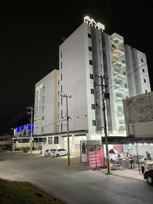 thumbnail: Exterior