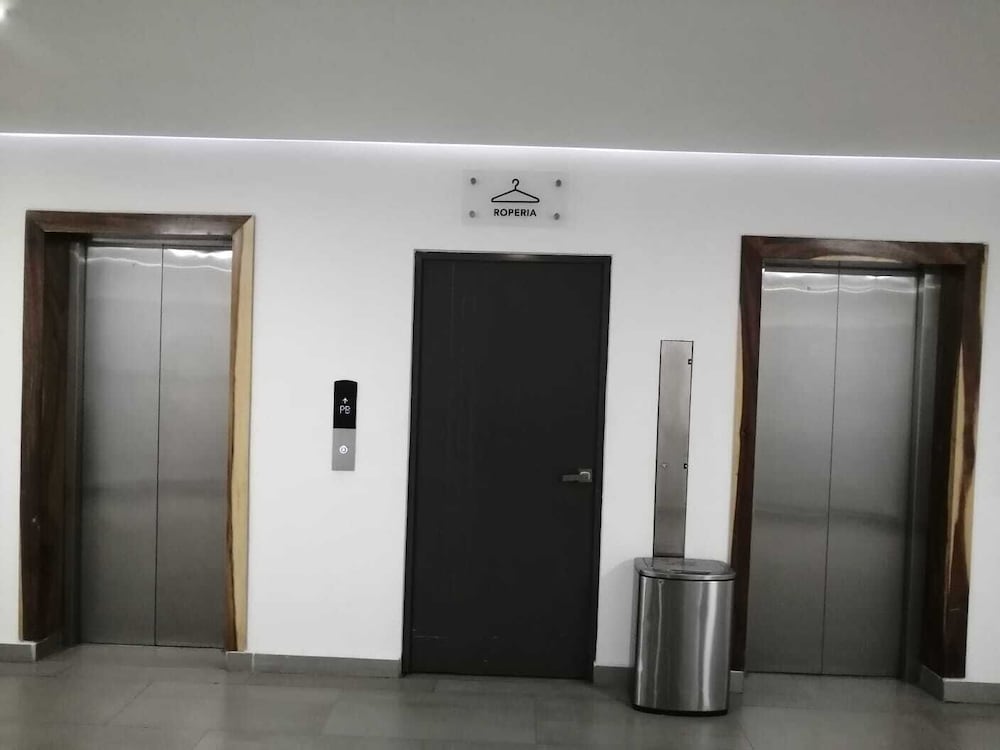 Elevator
