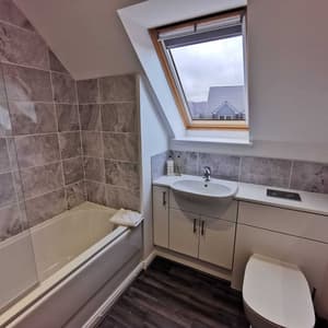thumbnail: Interior detail