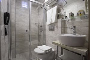 thumbnail: Bathroom
