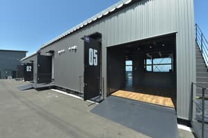 thumbnail: Exterior