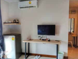thumbnail: Interior