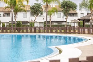 thumbnail: Outdoor pool