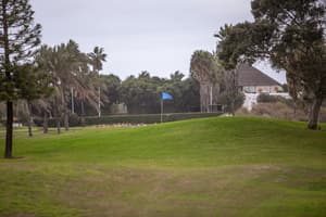 thumbnail: Property grounds
