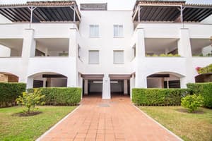 thumbnail: Exterior