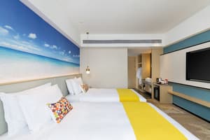 thumbnail: Room