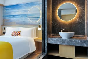 thumbnail: Room