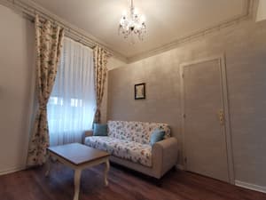 thumbnail: Living area