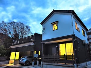 thumbnail: Exterior