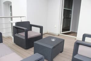 thumbnail: Balcony