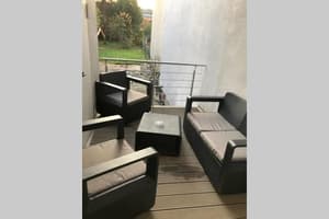 thumbnail: Balcony