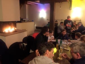 thumbnail: Bar (on property)