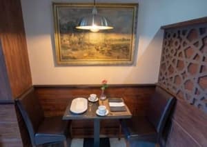 thumbnail: Restaurant