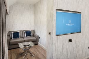 thumbnail: Living area