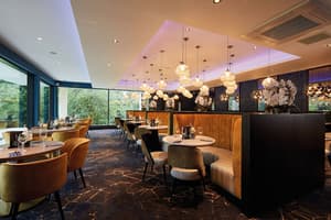 thumbnail: Restaurant