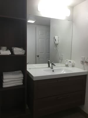 thumbnail: Bathroom sink