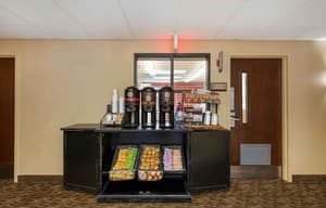 thumbnail: Breakfast area
