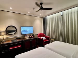 thumbnail: Room