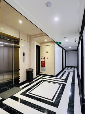 thumbnail: Hallway