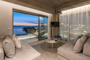 thumbnail: Living area