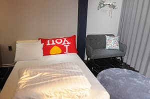 thumbnail: Room
