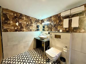 thumbnail: Bathroom