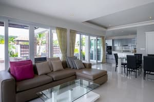 thumbnail: Interior