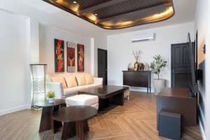 thumbnail: Interior