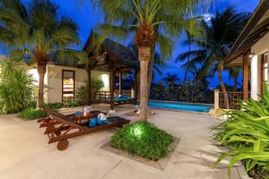 thumbnail: Courtyard