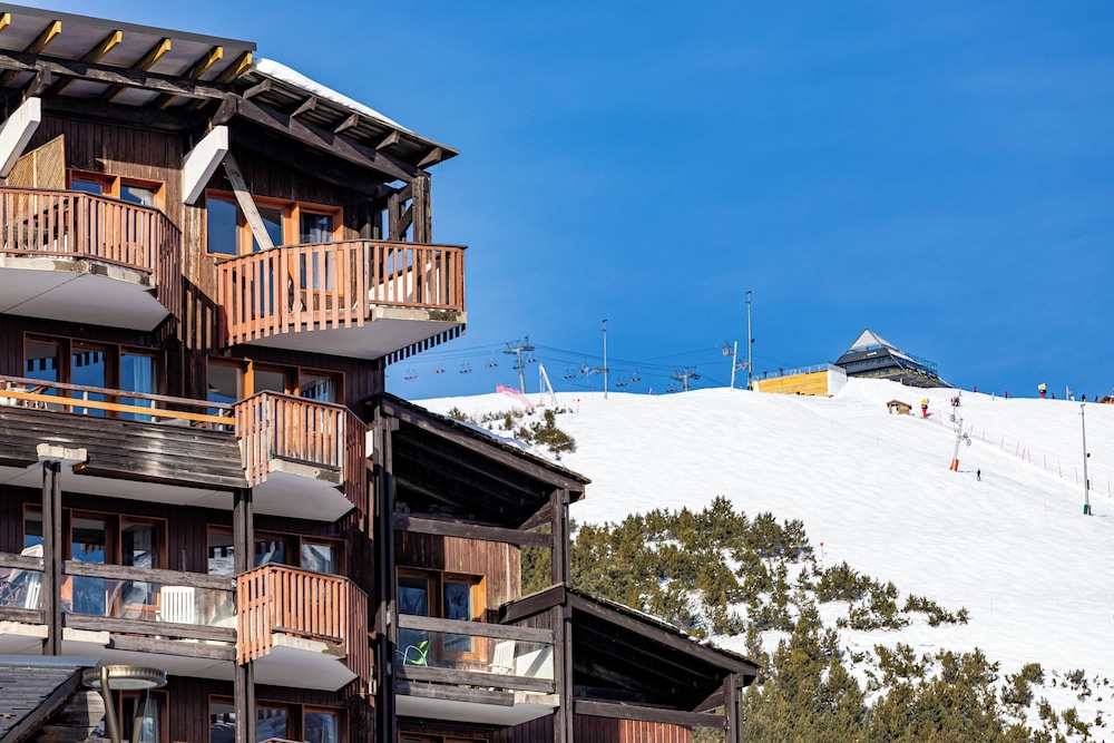 Ski hill