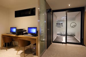 thumbnail: Business center