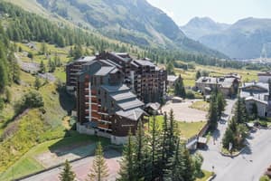 thumbnail: Exterior