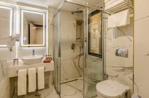 thumbnail: Bathroom