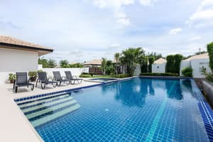 thumbnail: Outdoor pool