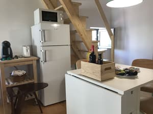 thumbnail: In-room dining