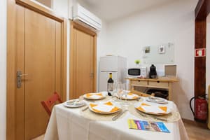 thumbnail: In-room dining