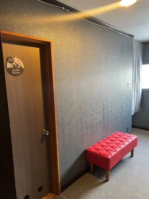 thumbnail: Hallway